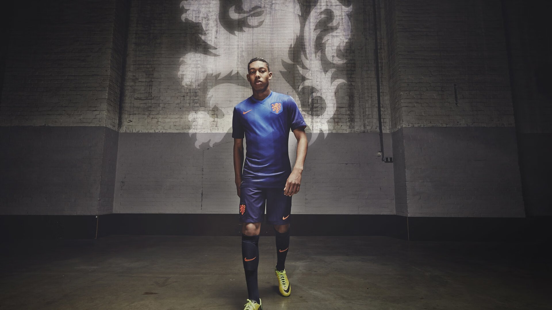 奥地利男队自由泳强势起步，奥地利游泳名将