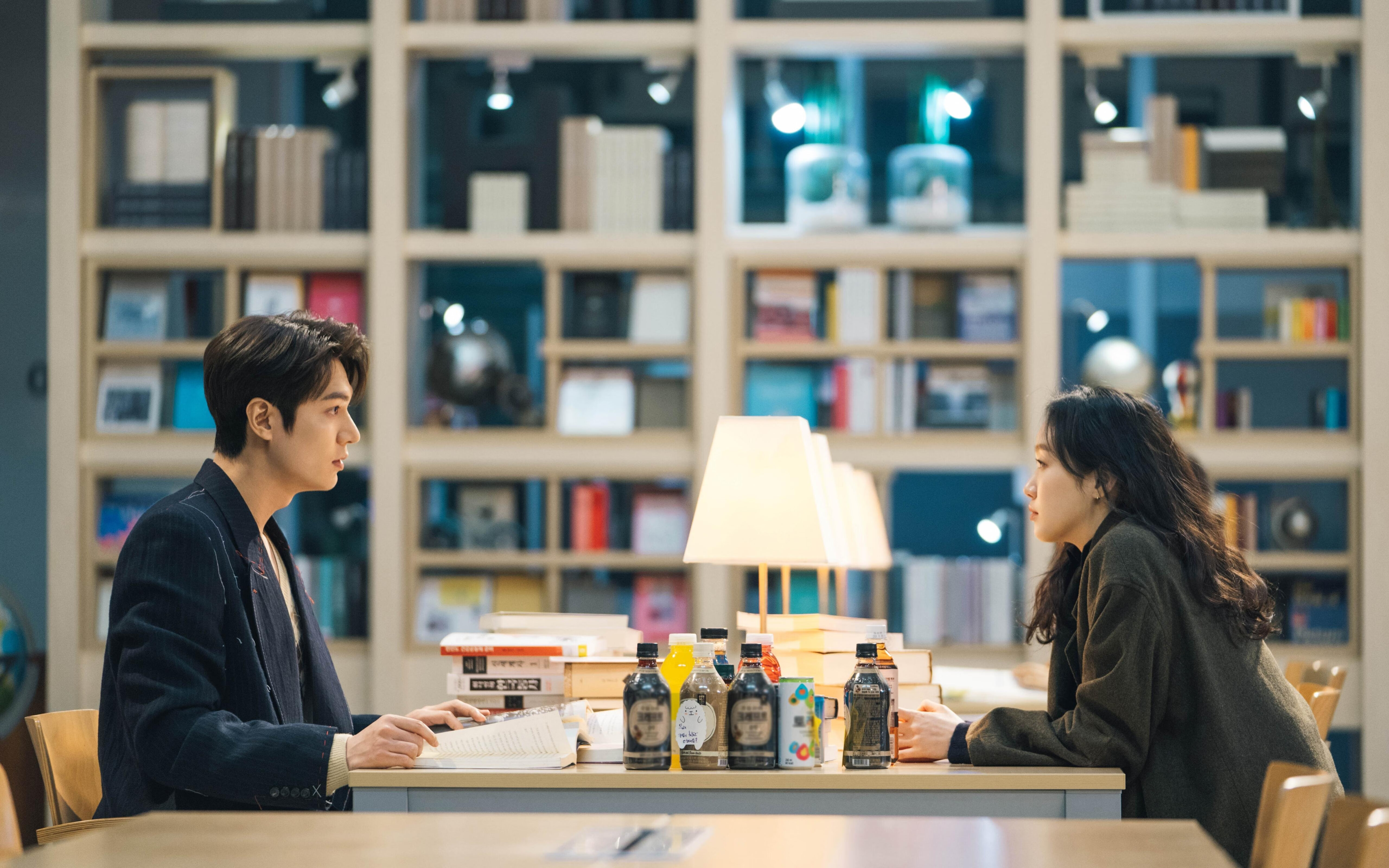 _篮网团队配合默契,稳居联盟领先位置_,篮网团队照