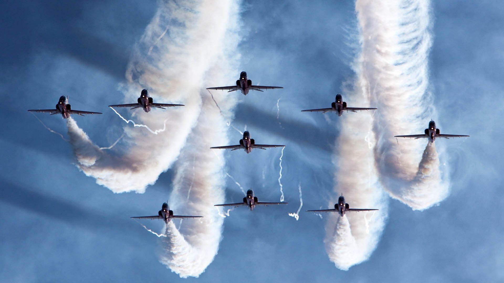 开云体育官方下载-意甲超级巨星连续亮相，精彩瞬间频频出现，意甲大牌球星